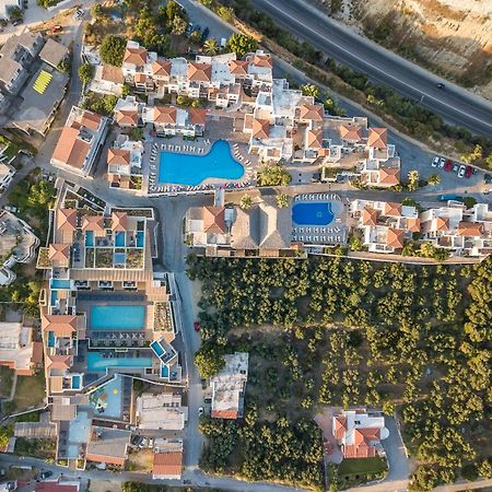 Agia Marina Caldera Village מראה חיצוני תמונה